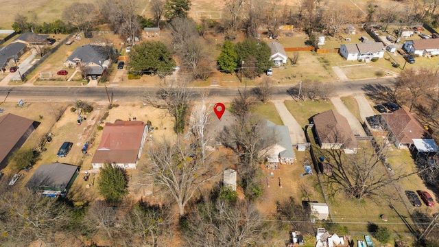 122 Wingate St, Longview, TX 75602