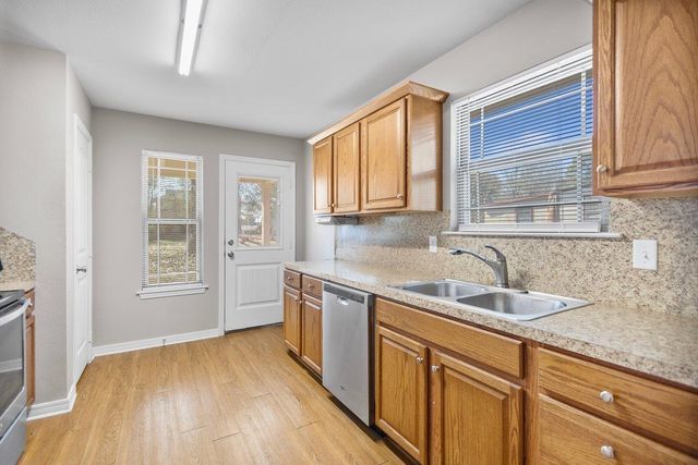 122 Wingate St, Longview, TX 75602