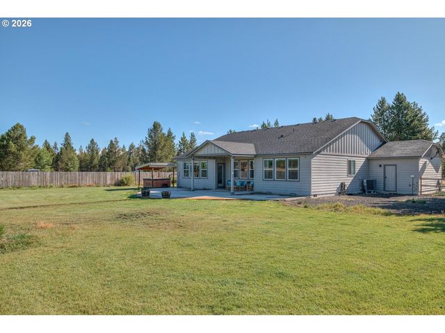 53475 BRIDGE Dr, La Pine, OR 97739