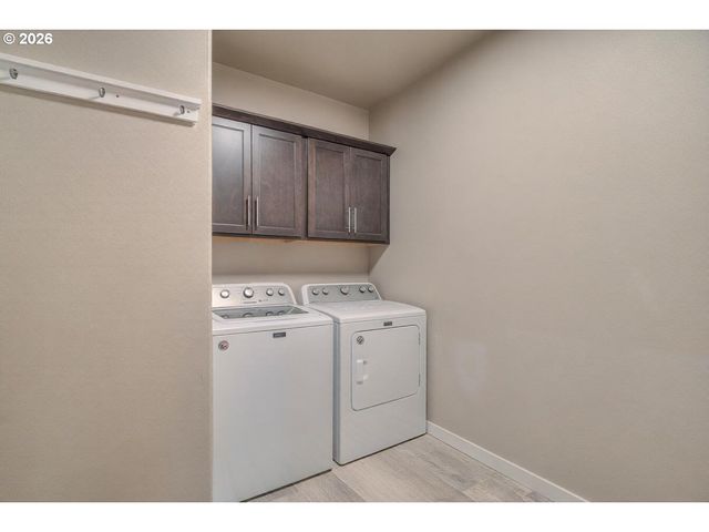 53475 BRIDGE Dr, La Pine, OR 97739