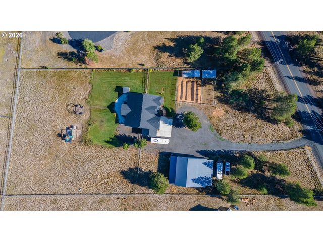 53475 BRIDGE Dr, La Pine, OR 97739