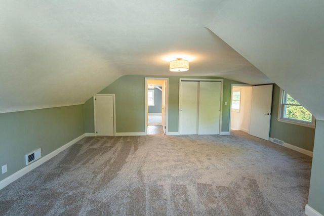 1153 N 11th AVENUE, West Bend, WI 53090