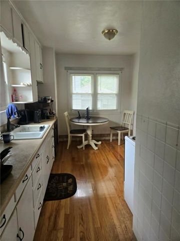 3506 S Crysler Avenue, Independence, MO 64050