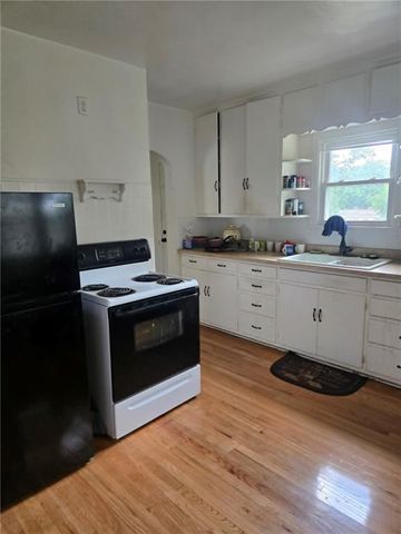 3506 S Crysler Avenue, Independence, MO 64050