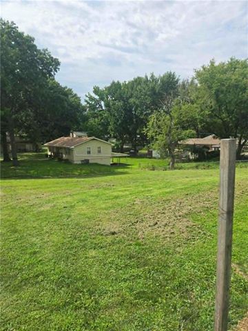 3506 S Crysler Avenue, Independence, MO 64050
