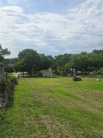 3506 S Crysler Avenue, Independence, MO 64050