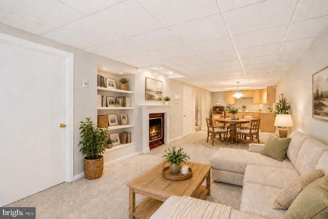 1403 DISNEY RD, Severn, MD 21144