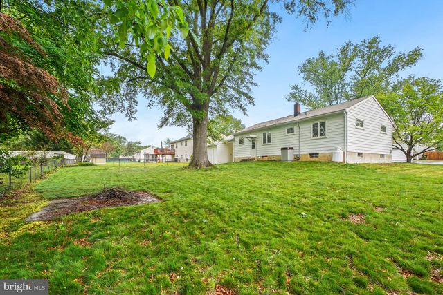 1403 DISNEY RD, Severn, MD 21144