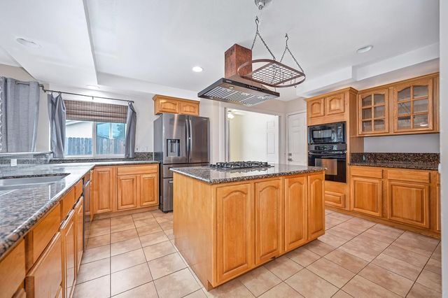 2869 Stanford Ln, El Dorado Hills, CA 95762