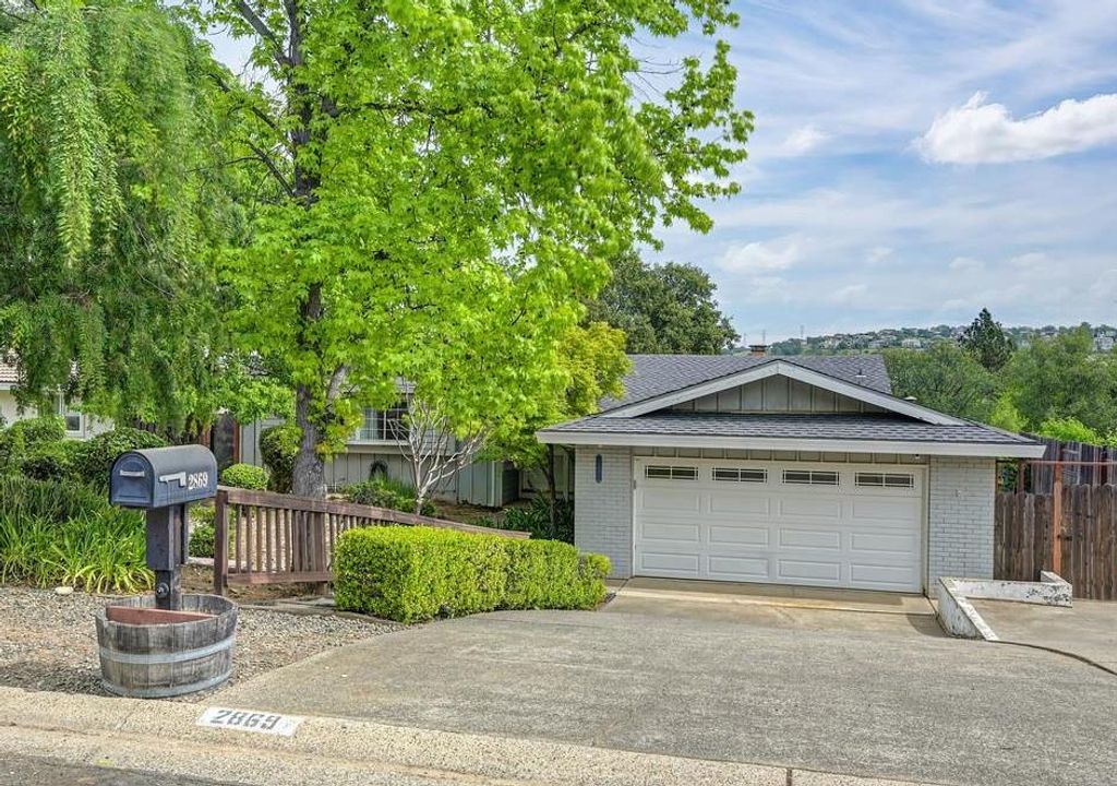 2869 Stanford Ln, El Dorado Hills, CA 95762