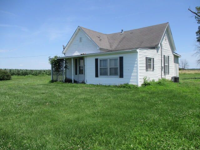 17750 N RTE. Z, Centralia, MO 65240