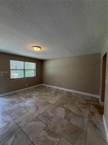 9250 SW 168th St 9252, Palmetto Bay, FL 33157