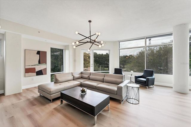 525 E JACKSON STREET 302, Orlando, FL 32801