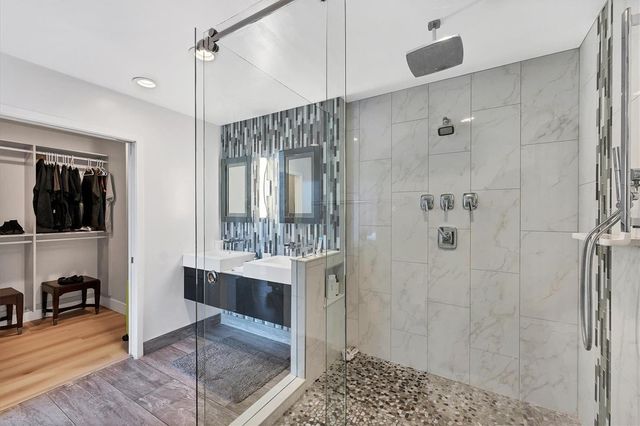 525 E JACKSON STREET 302, Orlando, FL 32801