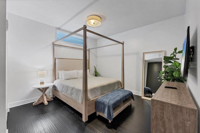 525 E JACKSON STREET 302, Orlando, FL 32801