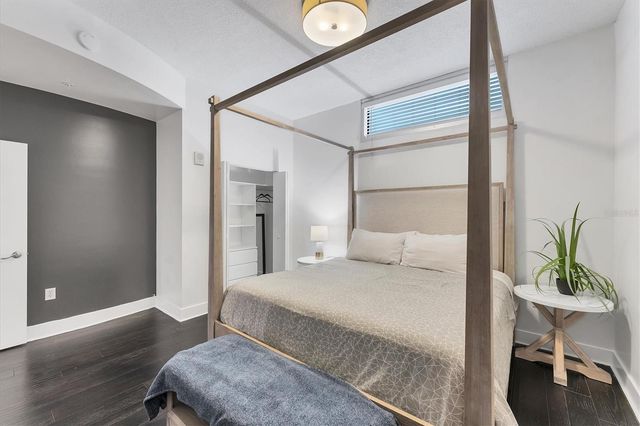 525 E JACKSON STREET 302, Orlando, FL 32801