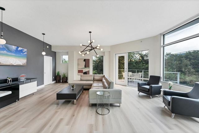 525 E JACKSON STREET 302, Orlando, FL 32801