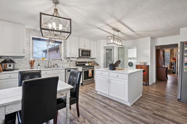 15027 Madison Pike, Morning View, KY 41063