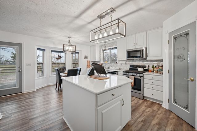 15027 Madison Pike, Morning View, KY 41063