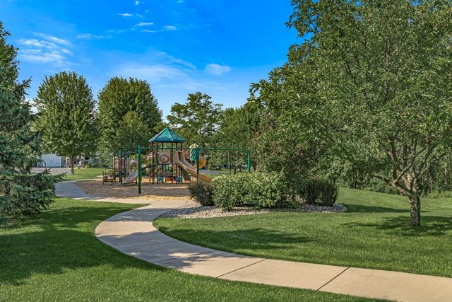 3375 Maureen Lane, Stillwater, MN 55082