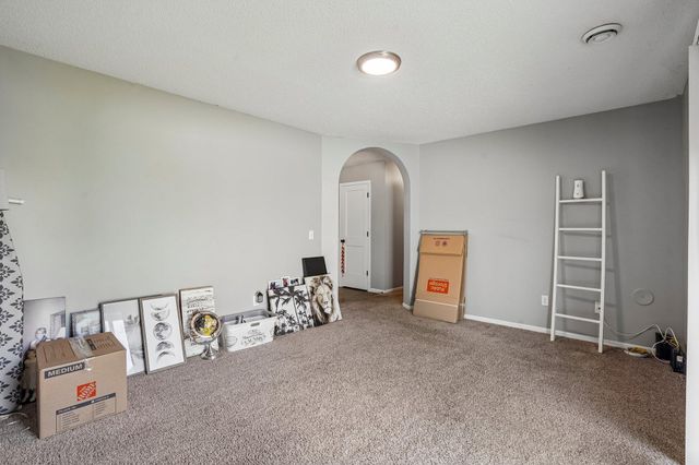 1113 Hickory Street, Farmington, MN 55024