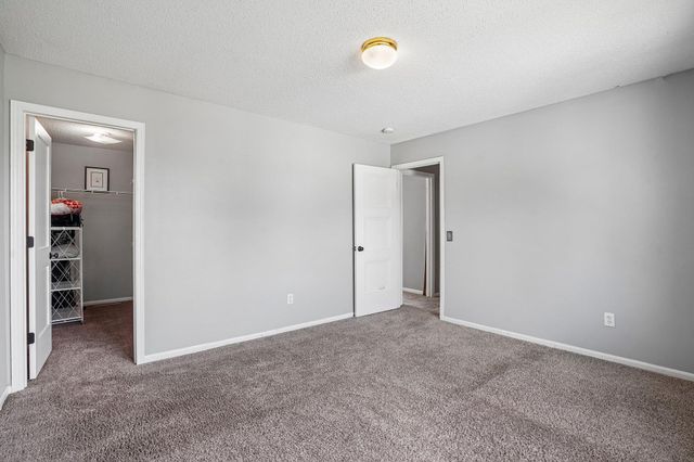 1113 Hickory Street, Farmington, MN 55024