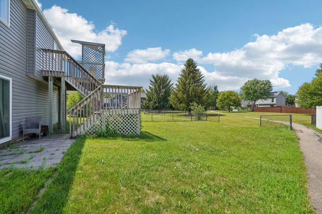 1113 Hickory Street, Farmington, MN 55024
