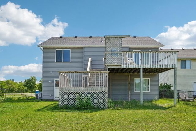 1113 Hickory Street, Farmington, MN 55024