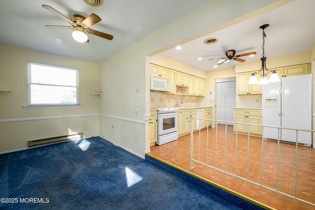 25 Dartmouth Street 61, Whiting, NJ 08759