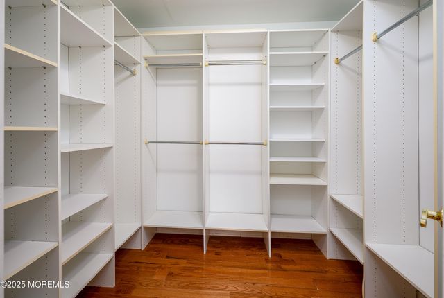 25 Dartmouth Street 61, Whiting, NJ 08759