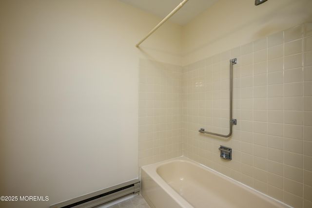 25 Dartmouth Street 61, Whiting, NJ 08759