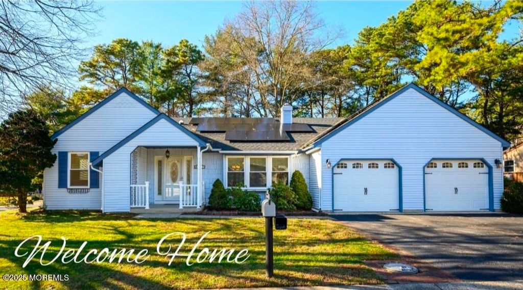 25 Dartmouth Street 61, Whiting, NJ 08759