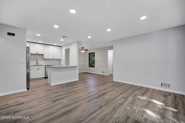 1604 Dahlia Court, Jackson, NJ 08527