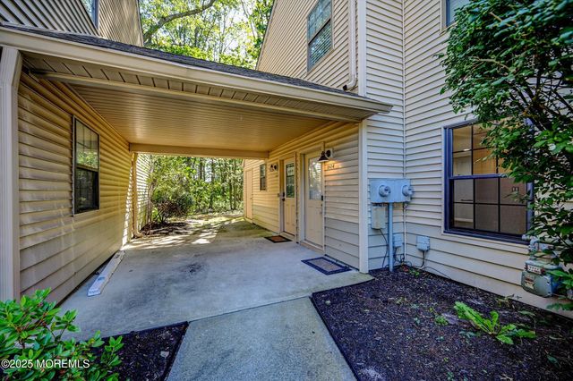 1604 Dahlia Court, Jackson, NJ 08527