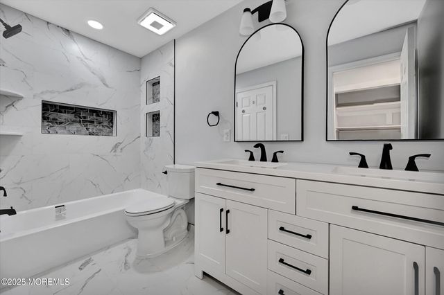 1604 Dahlia Court, Jackson, NJ 08527