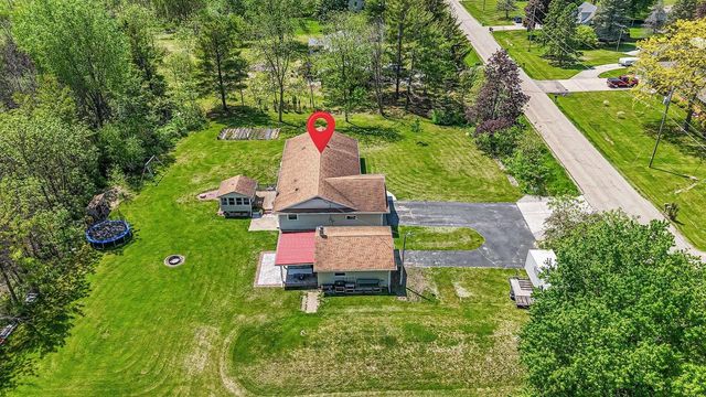 2987 W SHADY LANE, Neenah, WI 54956