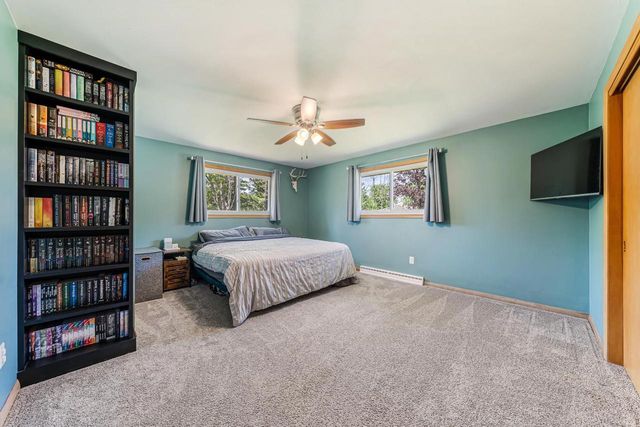 2987 W SHADY LANE, Neenah, WI 54956