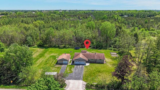 2987 W SHADY LANE, Neenah, WI 54956