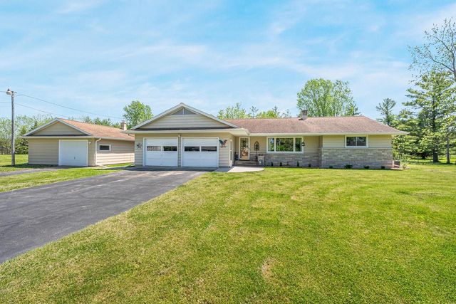 2987 W SHADY LANE, Neenah, WI 54956