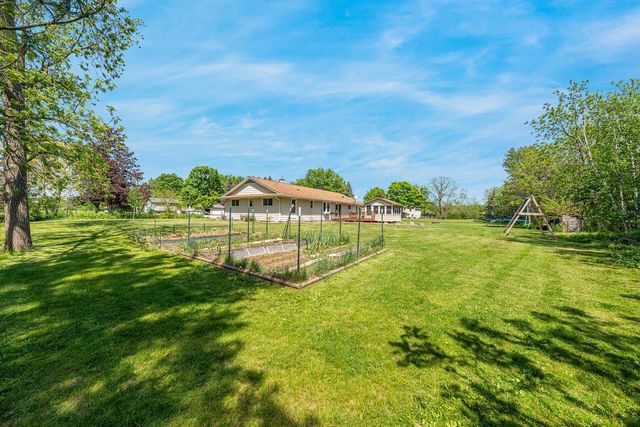 2987 W SHADY LANE, Neenah, WI 54956