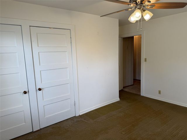 203 E Anderson, Schulenburg, TX 78956