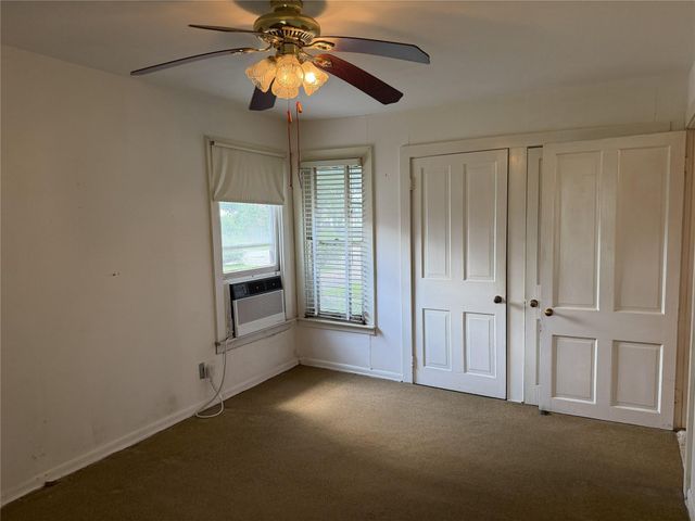 203 E Anderson, Schulenburg, TX 78956