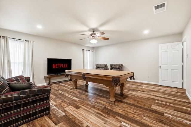 6007 Forestcreek Court, Arlington, TX 76016