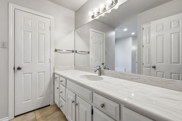 6007 Forestcreek Court, Arlington, TX 76016