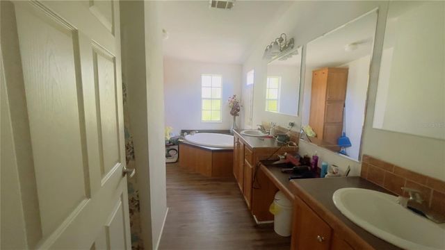 605 STANDRIDGE STREET, Bronson, FL 32621