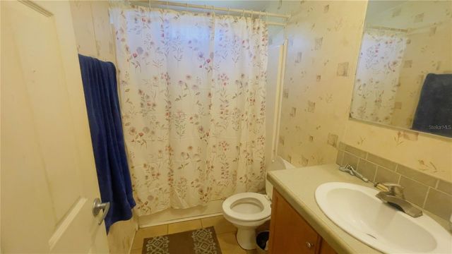 605 STANDRIDGE STREET, Bronson, FL 32621