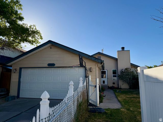 3038 S ARTHURS CT, West Valley City, UT 84120
