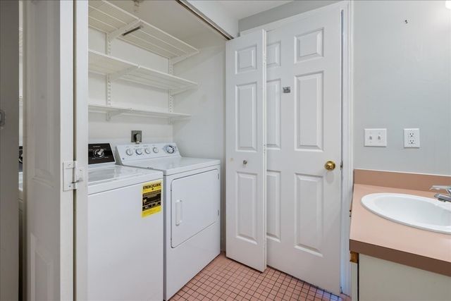 100 Ledgewood Dr 410, Stoneham, MA 02180