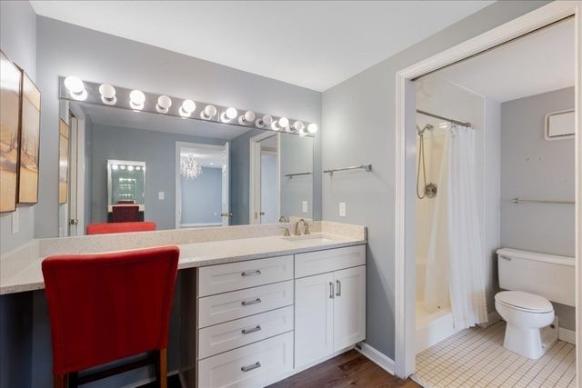 100 Ledgewood Dr 410, Stoneham, MA 02180