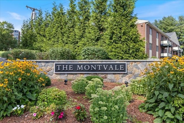 100 Ledgewood Dr 410, Stoneham, MA 02180